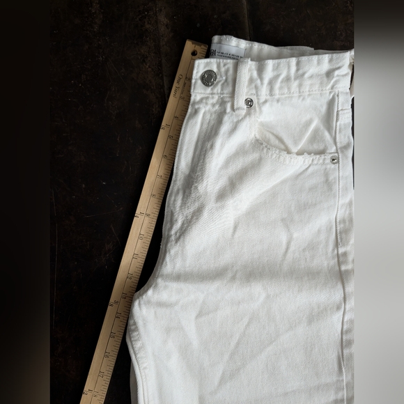 Zara Cream Denim Pants - Picture 3 of 8